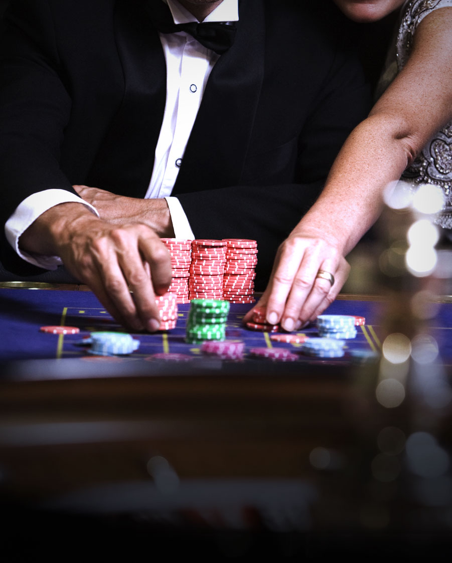explore-the-gaming-options-at-el-cortez-hotel-casino-on-fremont-st